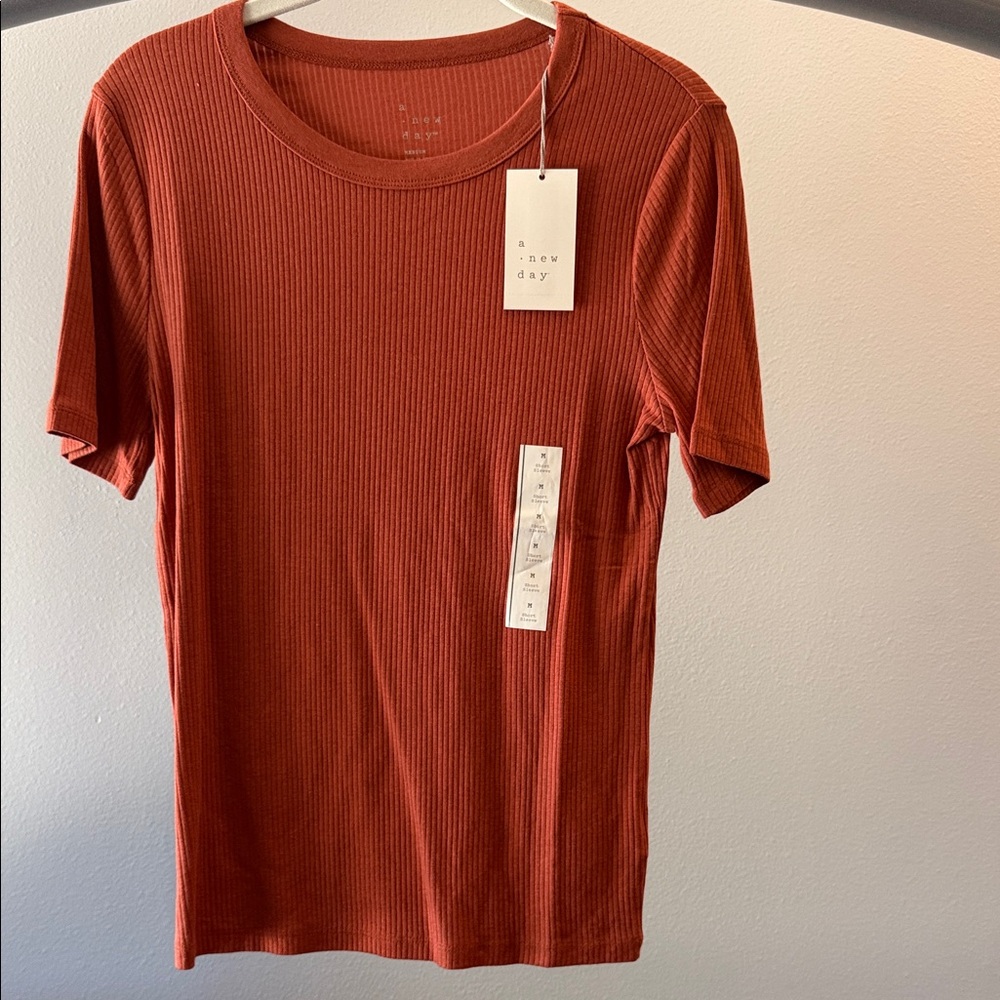 A New Day woMen's Short Sleeve Tee in Rust